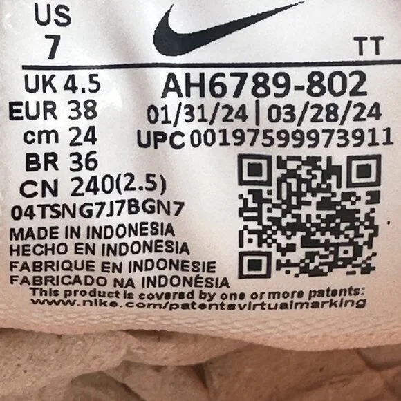 Women Nike Air Max 270 Guava Ice Life Lime Sail Black  AH6789-802 Size 7 No Box - Picture 10 of 10